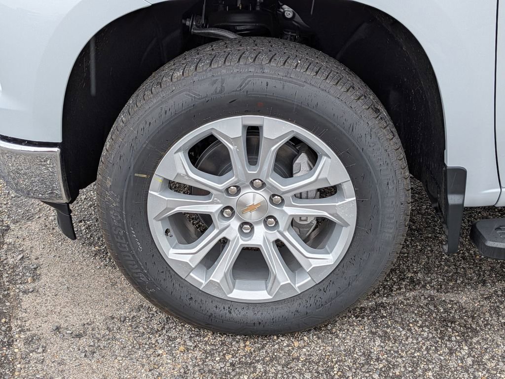 New 2026 Polar White Tricoat Chevrolet LTZ image 11