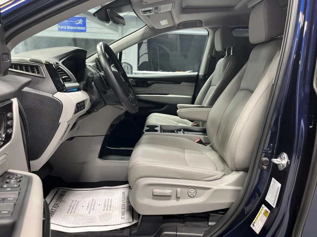 2024 Honda Odyssey Touring - Photo 11
