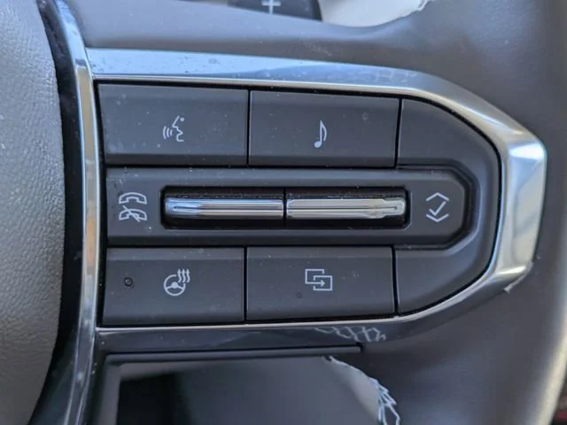 Used 2025 Sterling Metallic GMC Denali image 30