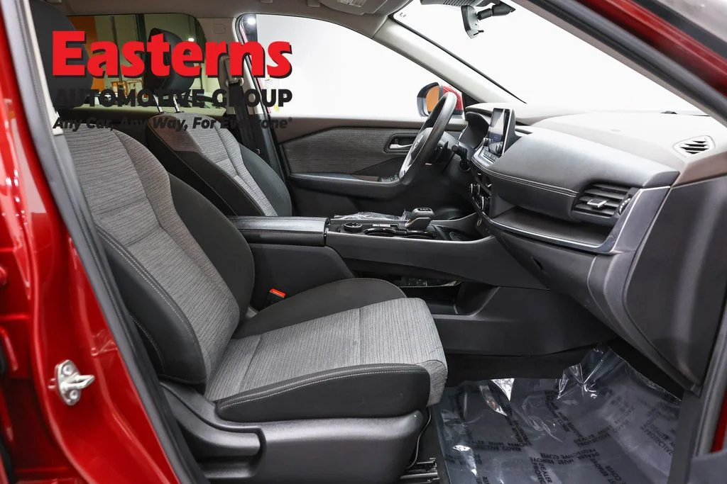Used 2023 Red Nissan SV image 24