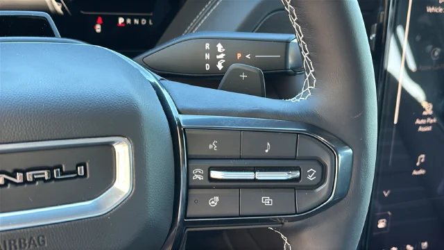 Used 2026 White GMC Denali Ultimate image 24