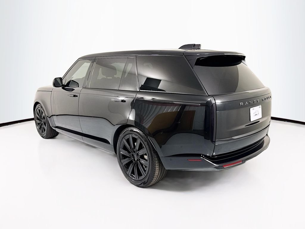 New 2026 Santorini Black Land Rover SE image 7