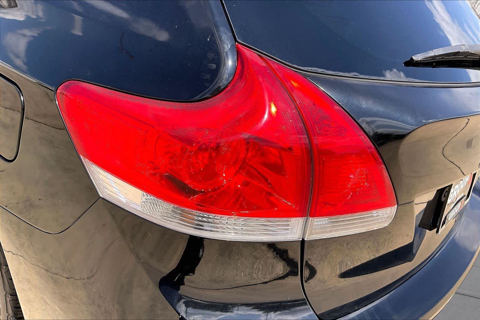 Used 2011 Black Toyota  image 27
