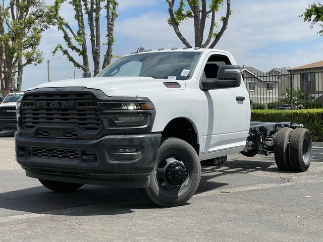 2025 RAM 3500 Chassis Cab Tradesman