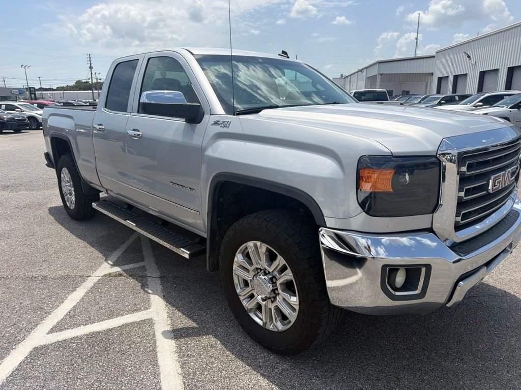 Used 2015 Silver GMC SLT image 5
