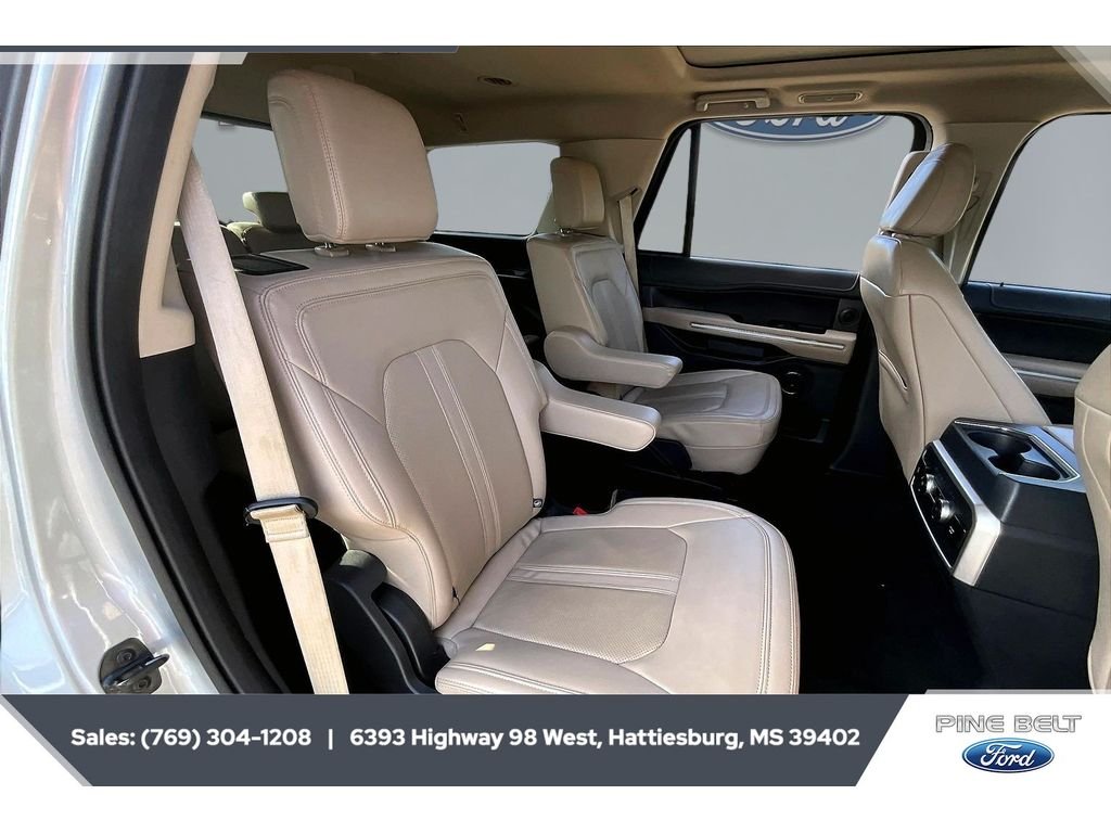 Used 2024 Iconic Silver Metallic Ford Limited image 20