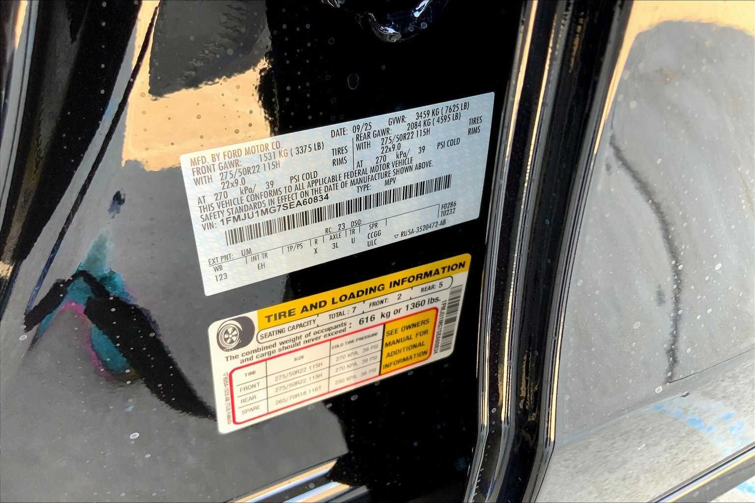 New 2025 Agate Black Metallic Ford Platinum® image 19