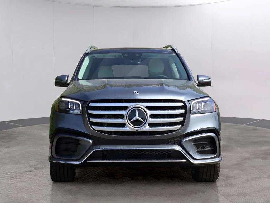 New 2026 Selenite Grey Metallic Mercedes-Benz GLS 450 image 2