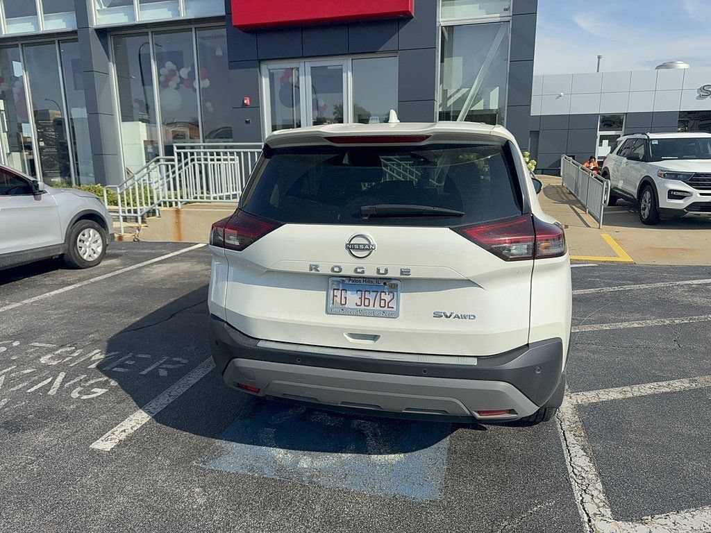 Used 2023 Pearl White TriCoat Nissan SV image 64