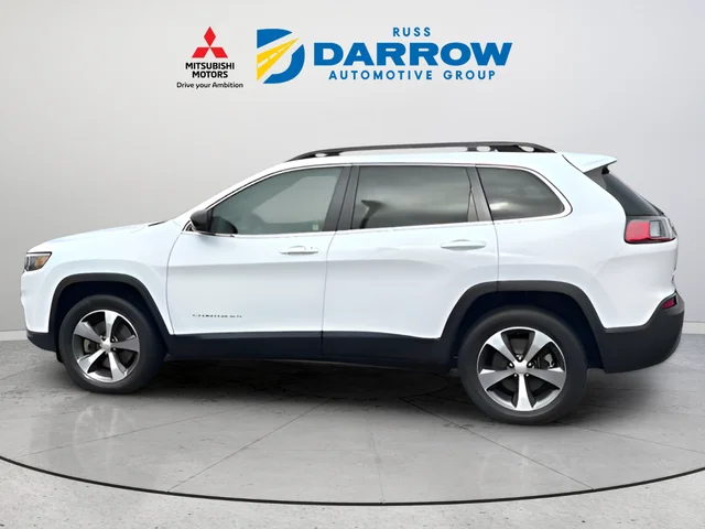 Used 2022 White Jeep Limited image 2