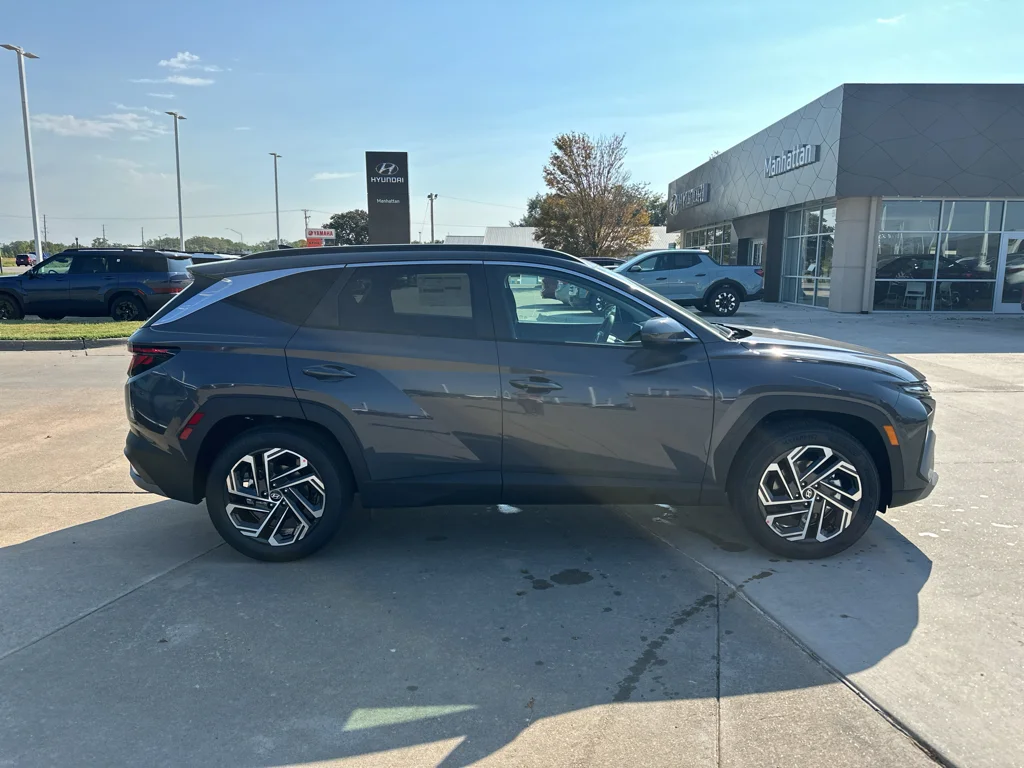 New 2026 Ecotronic Gray Hyundai SEL Plus image 12