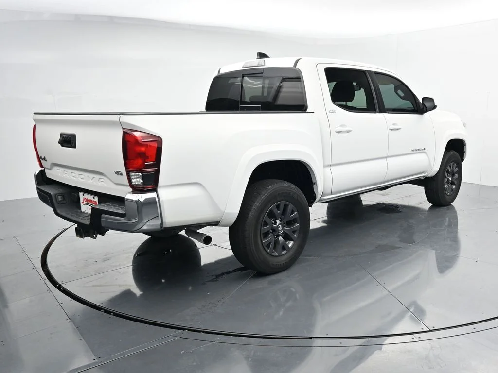 Used 2023 White Toyota SR5 image 6