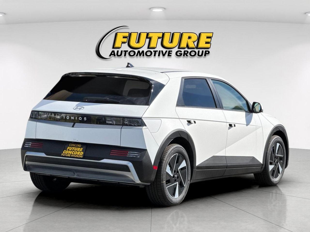 New 2026 White Hyundai Limited image 3