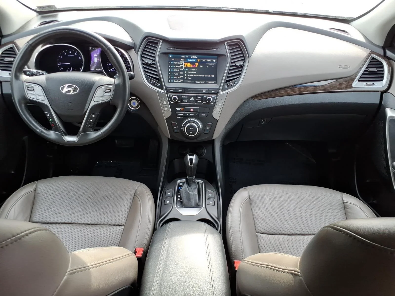 Used 2017 Frost White Pearl Hyundai 2.4L image 28