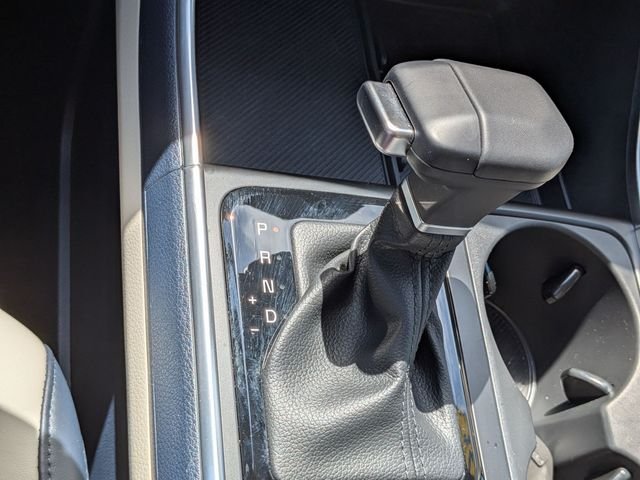 Certified Used 2025 White Kia EX image 26