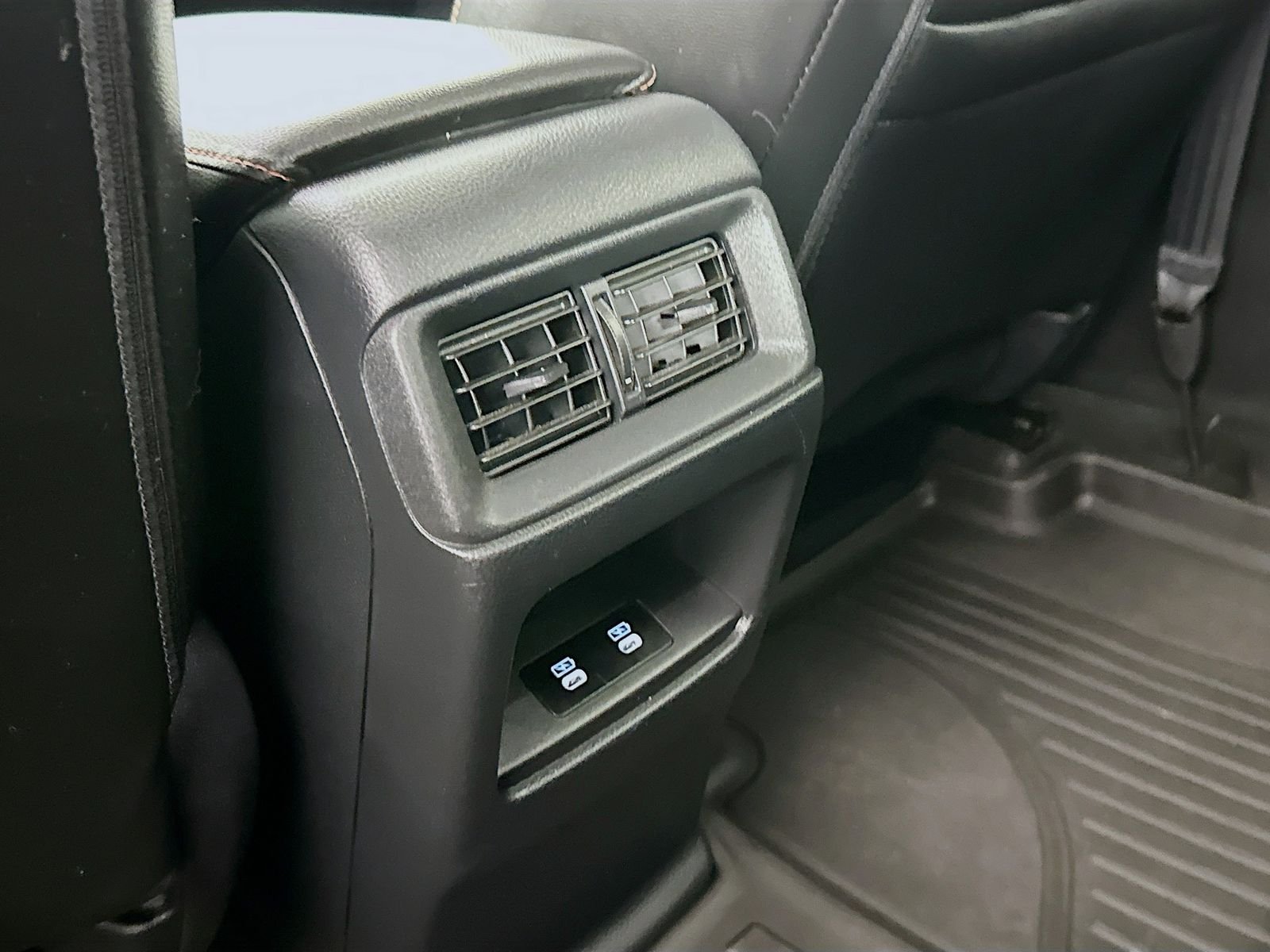 Used 2025 Meteorite Gray Metallic Honda Sport Touring image 27