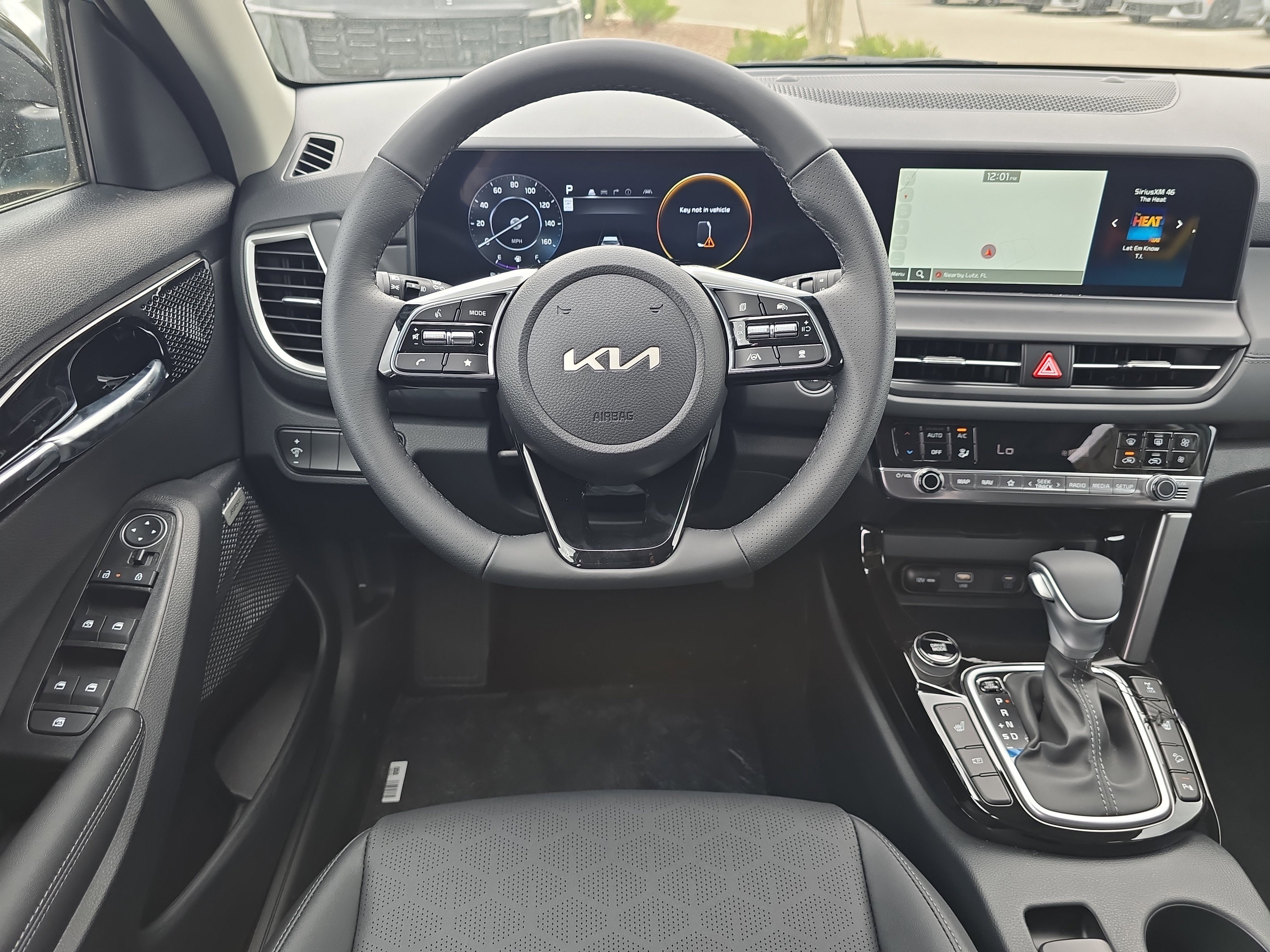 New 2026 Pluton Blue / Black Roof Kia SX image 14
