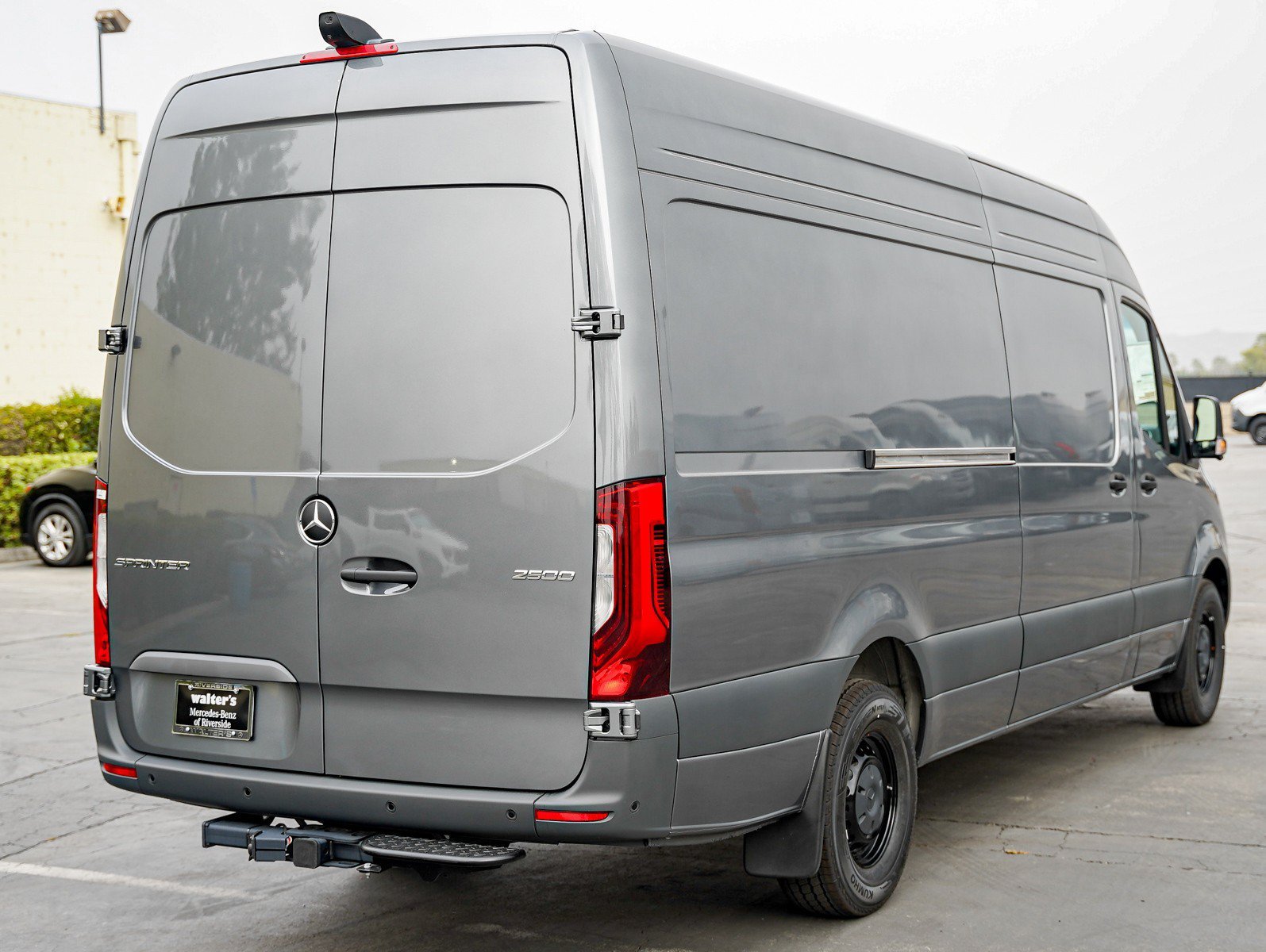 New 2026 Selenite gray metallic Mercedes-Benz 2500 High Roof I4 Diesel HO 170 RWD image 4