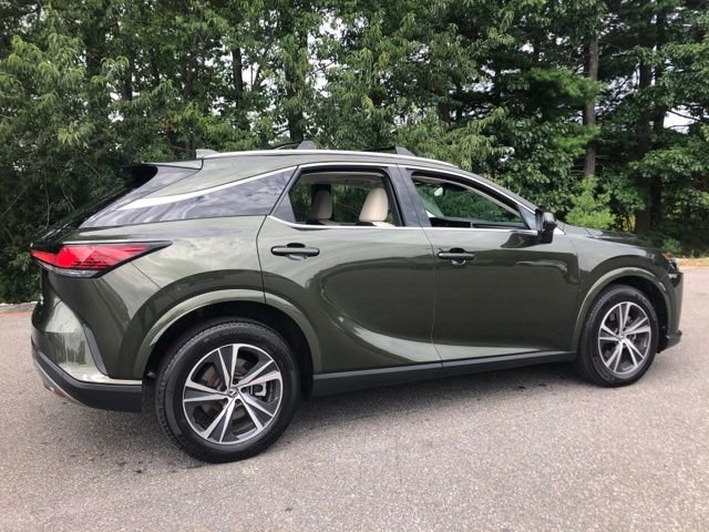 Certified Used 2024 Green Lexus 350 Premium image 5