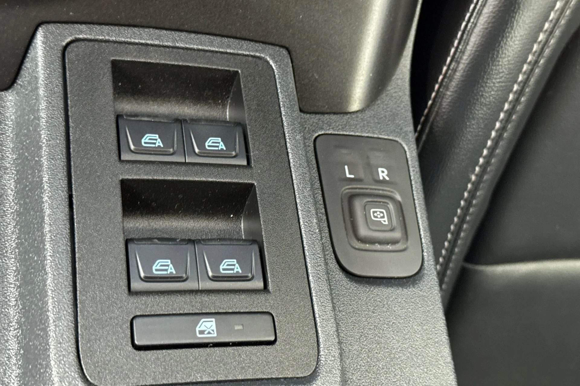 Used 2021 Green Ford First Edition image 15