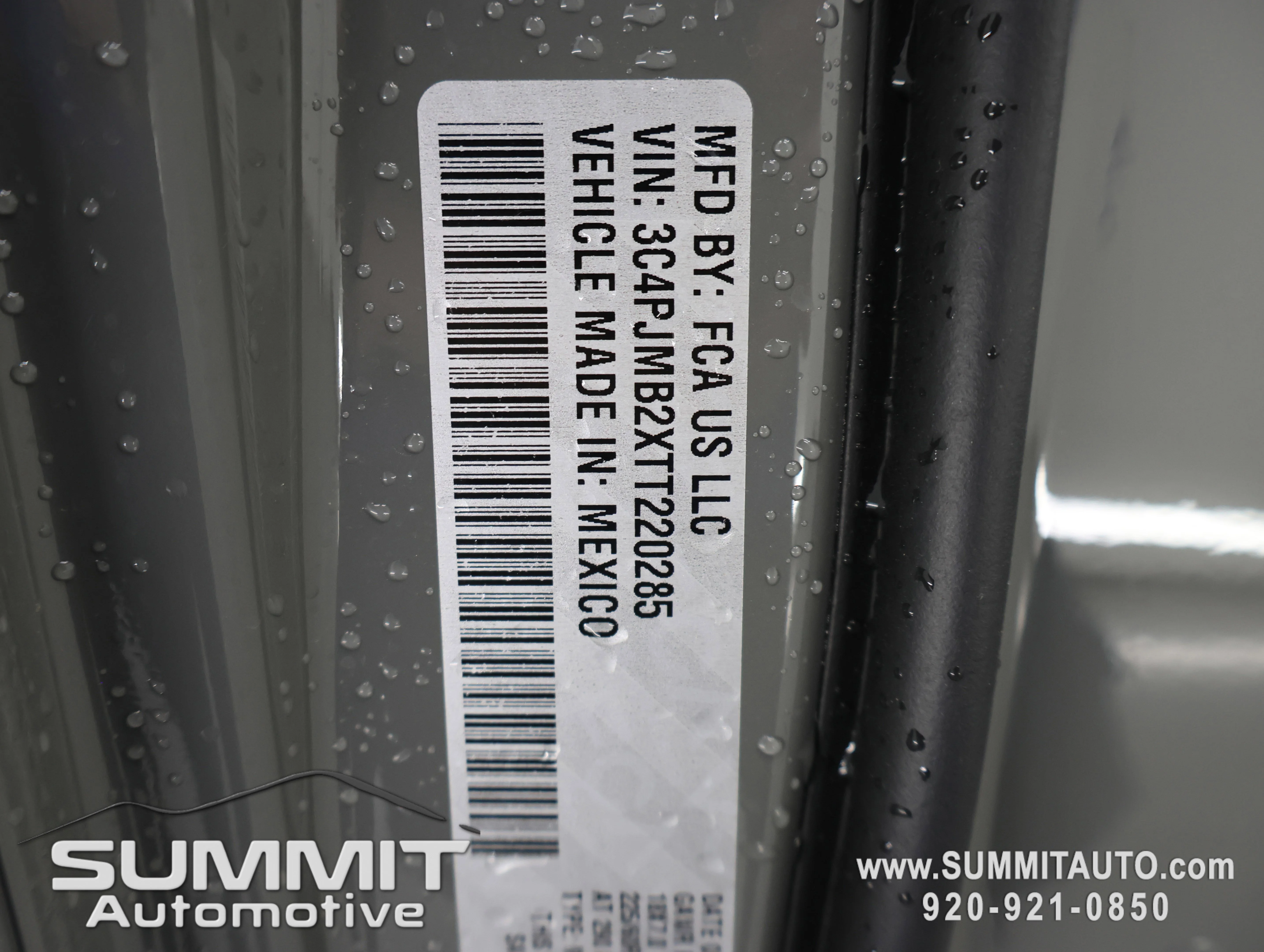 New 2026 Sting-Gray Clearcoat Jeep Laredo image 65
