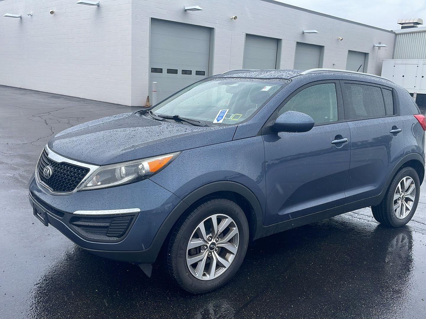 Used 2016 Twilight Blue Kia LX image 5