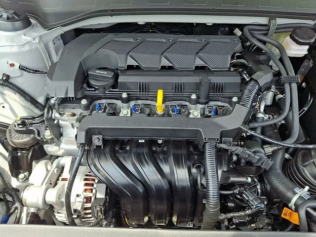New 2026 Silver Hyundai SE image 19