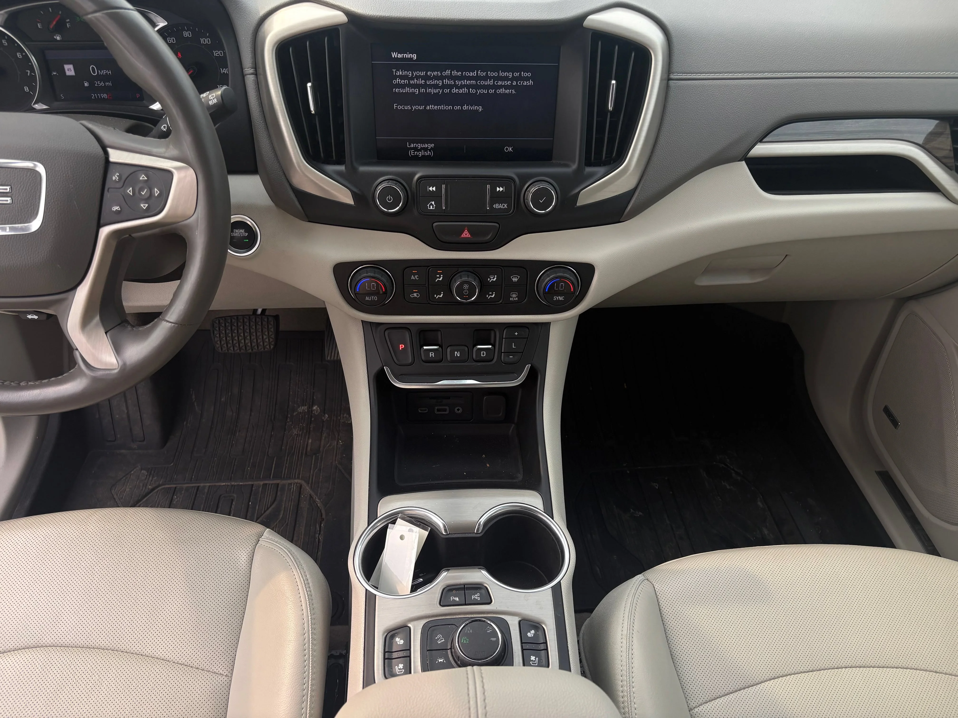 Used 2020 WHITE FROST TRICOAT GMC Denali image 13