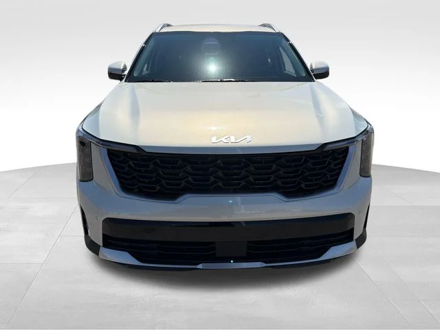 New 2026 Ivory Silver Kia S image 2