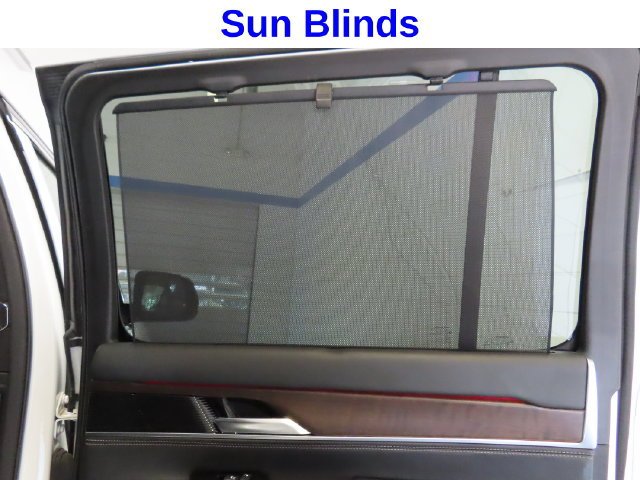 Used 2023 Bright White Clearcoat Jeep Base image 41