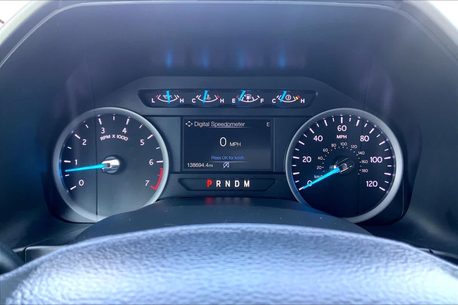 Used 2019 Oxford White Ford XLT image 24