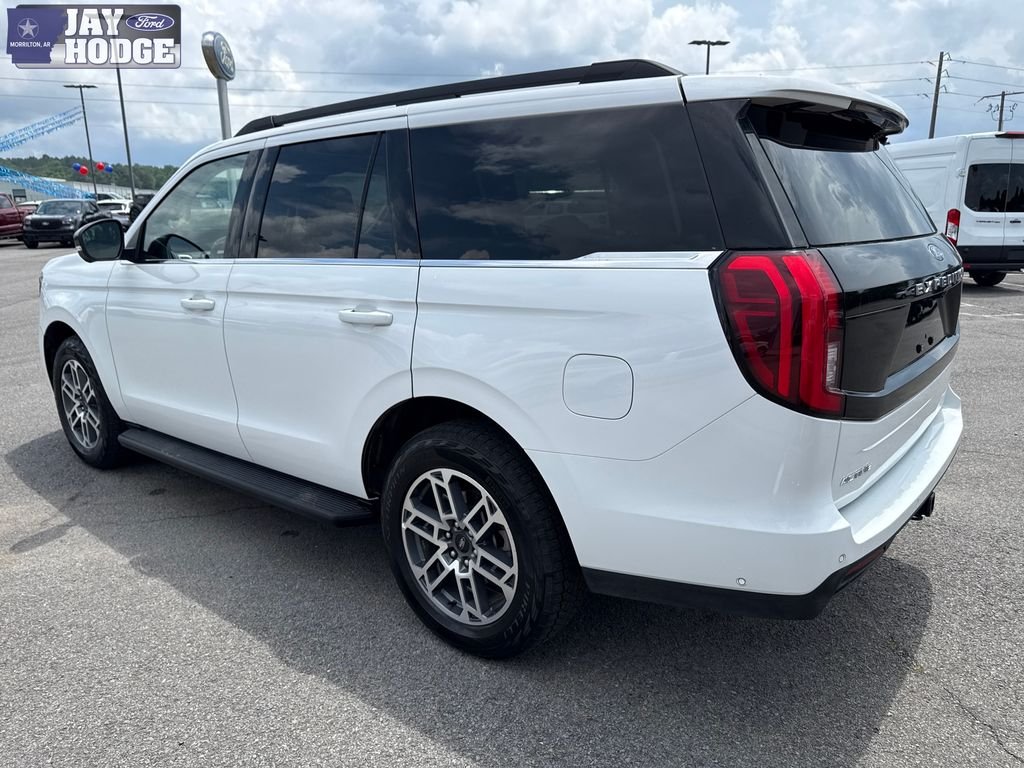 Used 2025 White Ford Active image 5