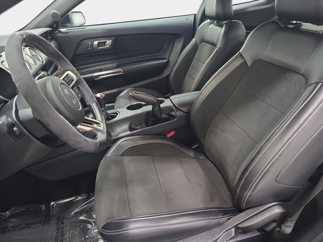 Used 2016 White Ford Shelby GT350 image 12