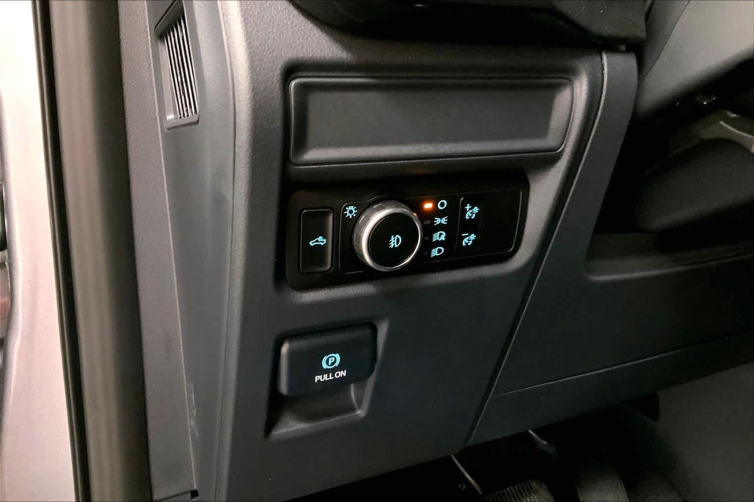 New 2026 Iconic Silver Metallic Ford STX® image 18