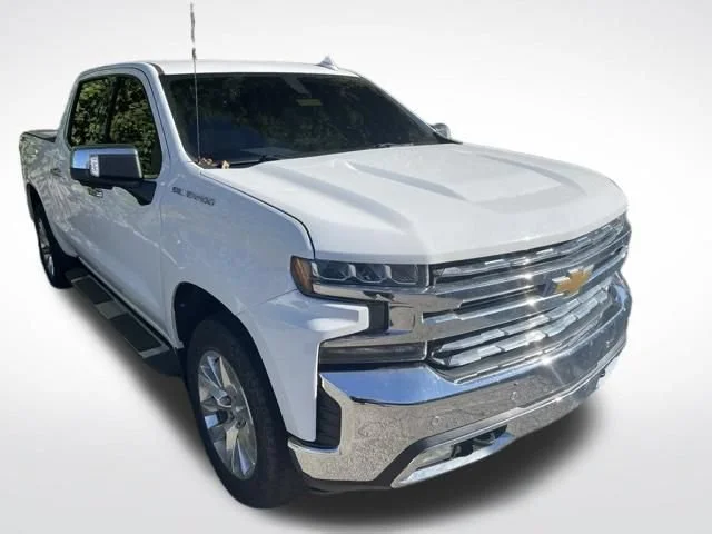 Used 2020 SUMMIT WHITE Chevrolet LTZ image 1