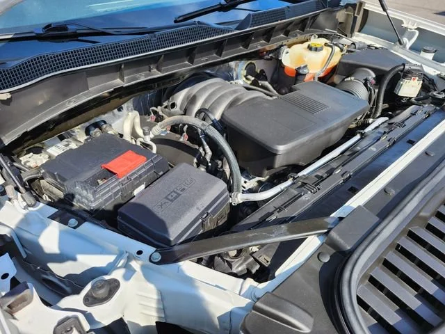 Used 2022 Summit White Chevrolet WT image 23