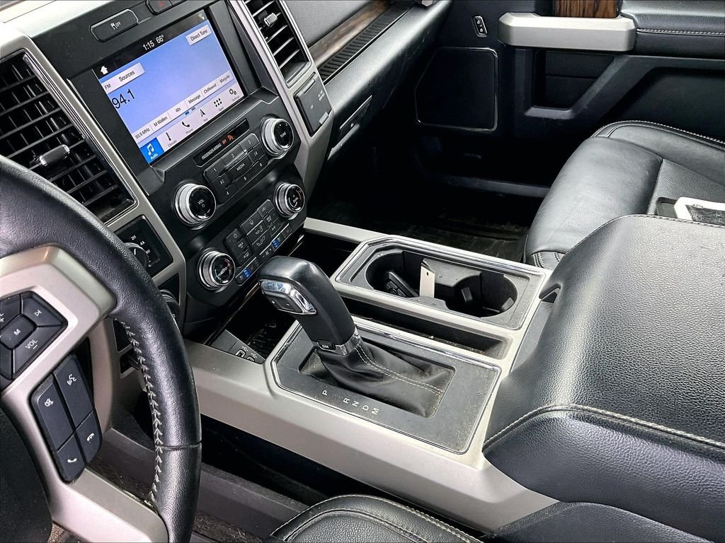 Used 2019 Agate Black Metallic Ford Lariat image 20