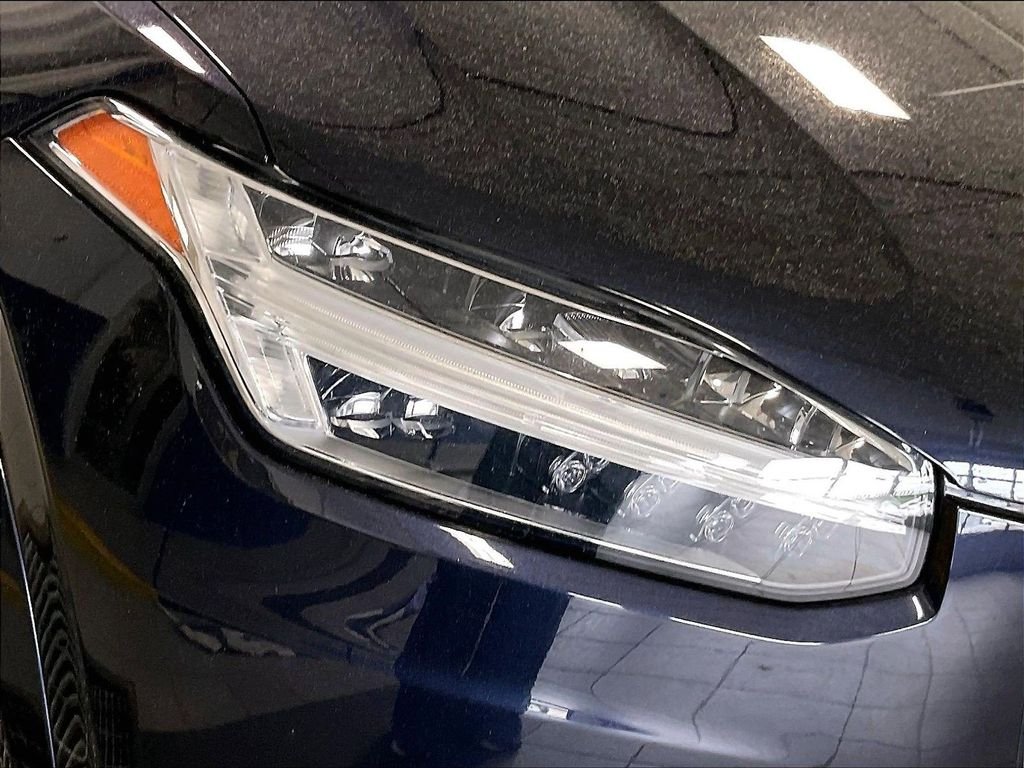 Used 2019 Blue Volvo T6 Inscription image 33