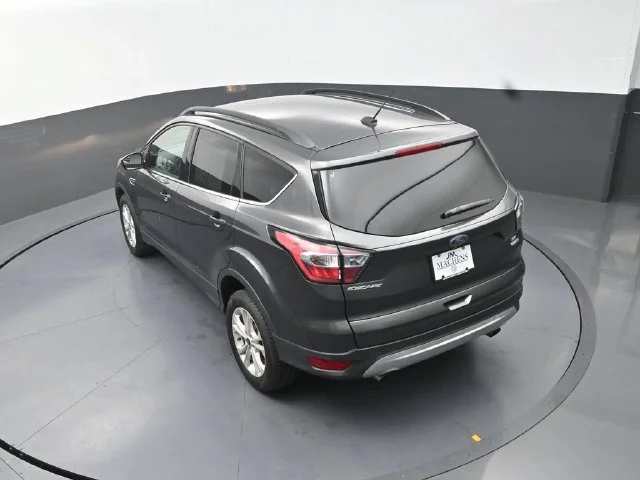 Used 2018 Gray Ford SE image 16