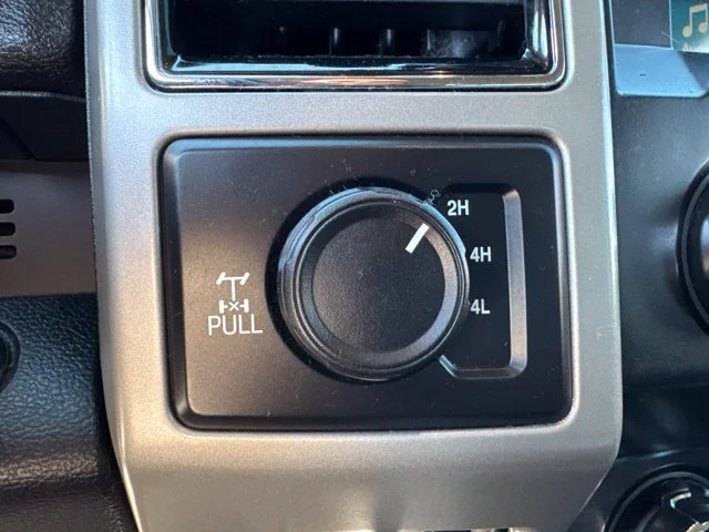 Used 2019 Black Ford Lariat image 18