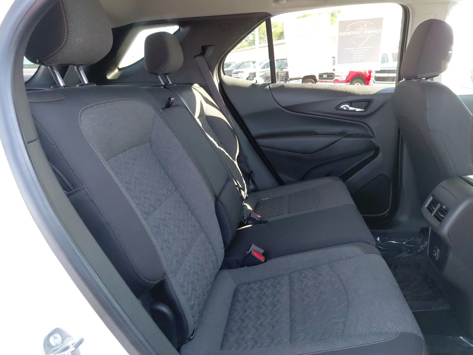 Used 2024 White Chevrolet LT image 28