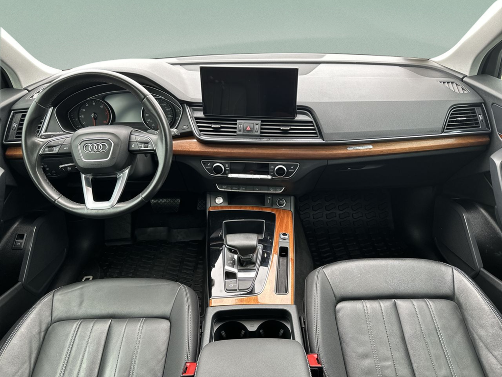 Used 2023 Silver Audi 45 S line Premium image 26