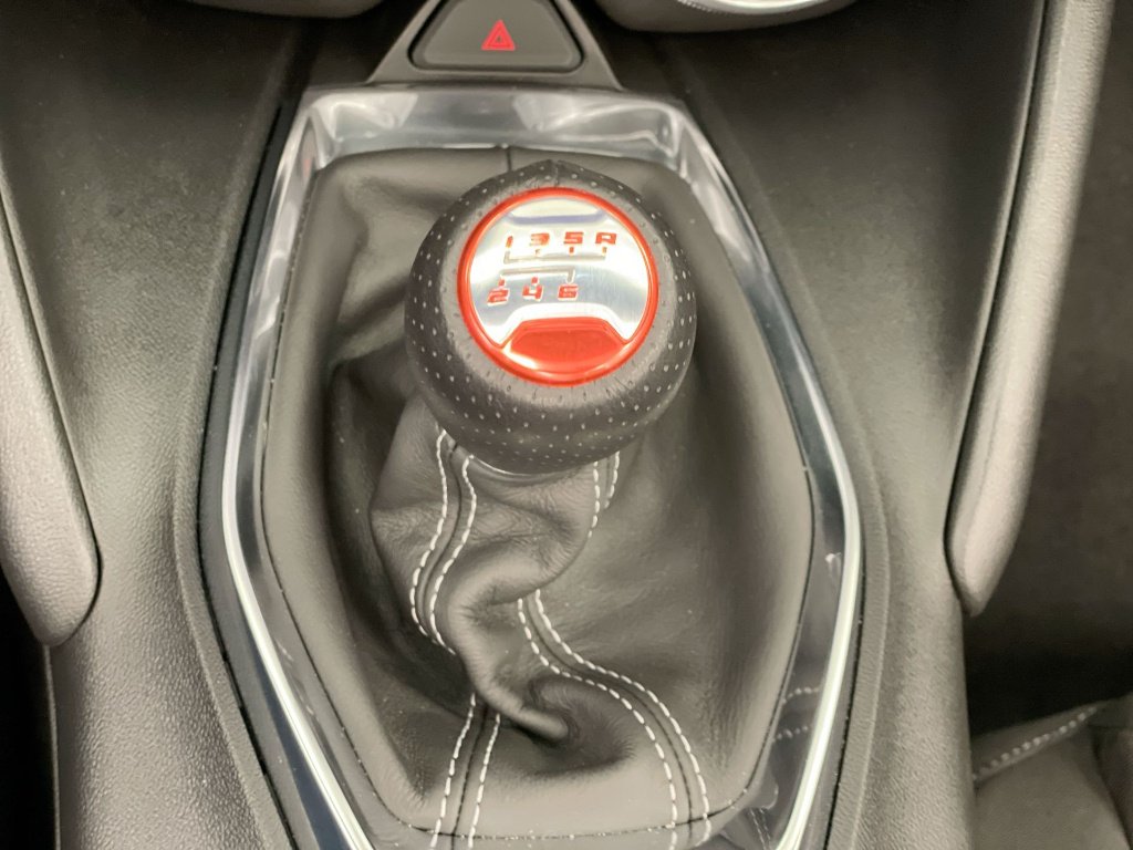 2023 Chevrolet Camaro LT1 - Photo 16