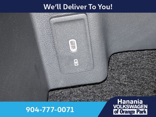 New 2026 Silver Volkswagen 2.0T SE w/Technology image 26