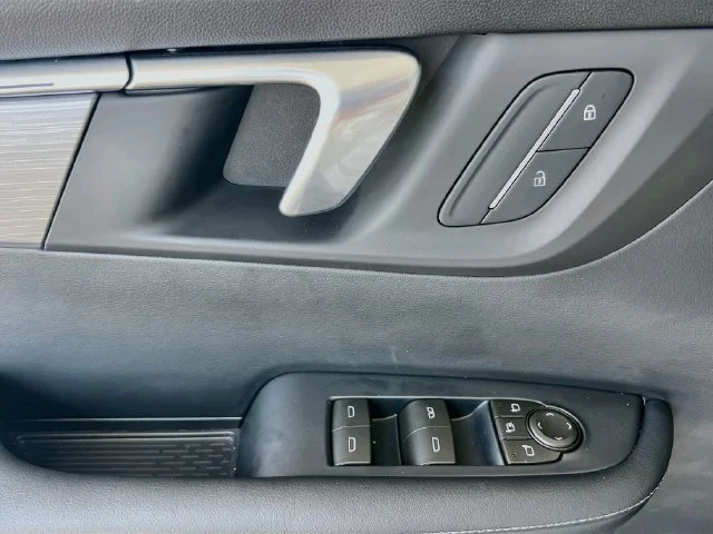 2026 Buick Enclave Preferred - Photo 13