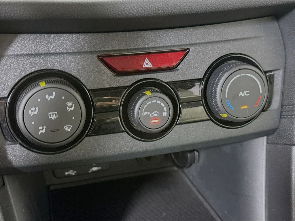 Used 2021 Blue Subaru Base image 18