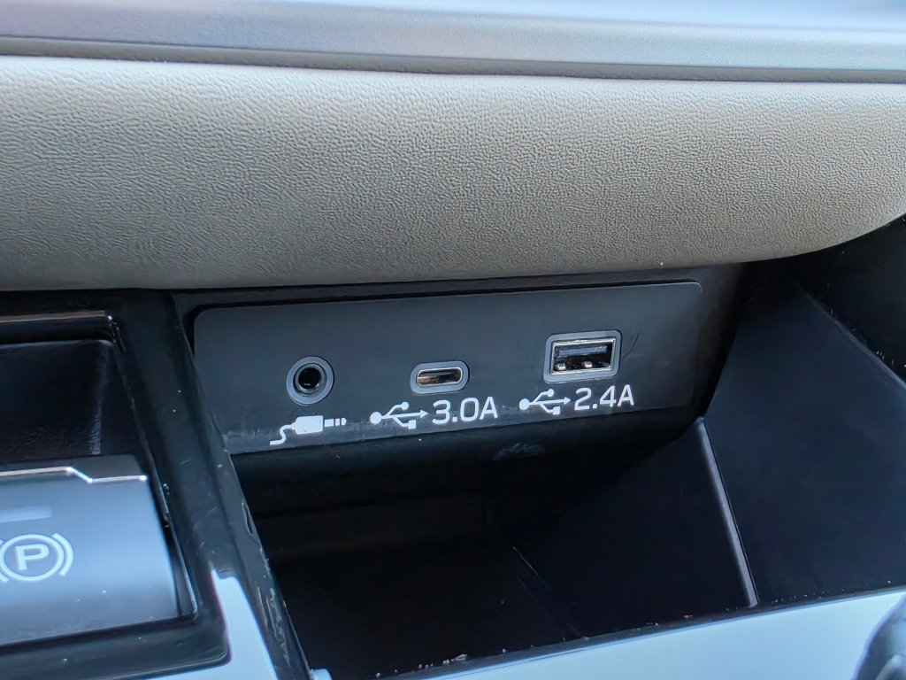 2025 Subaru Outback Limited - Photo 15