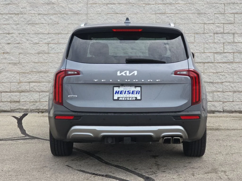 Used 2022 Silver Kia EX image 12