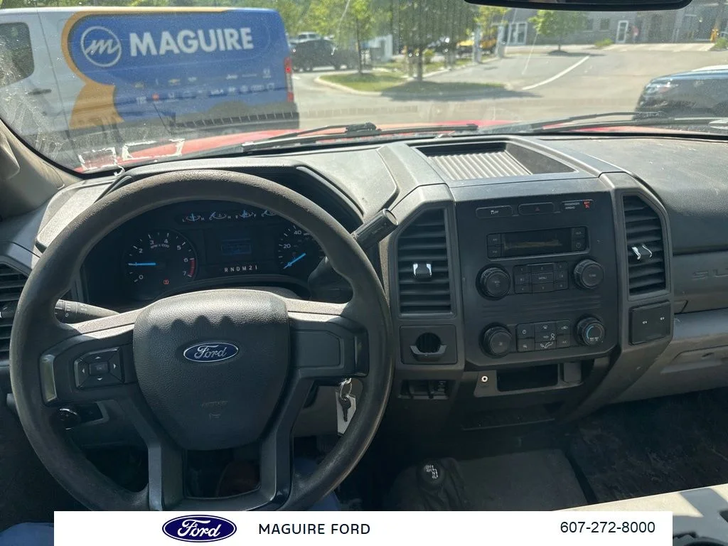 Used 2019 Red Ford XL image 14