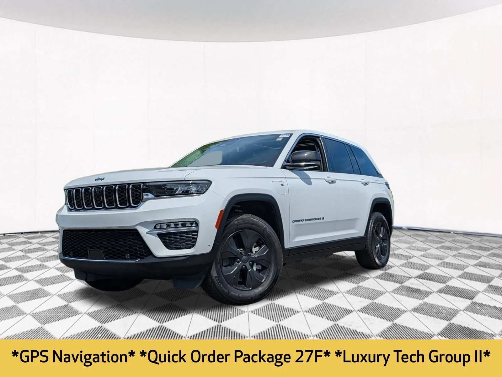 Used 2022 White Jeep 4xe image 2